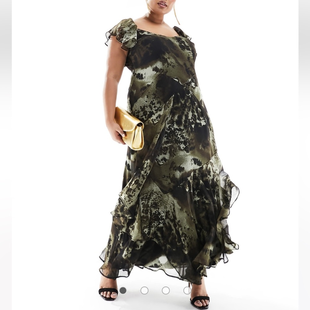 Flutter Sleeve Dress